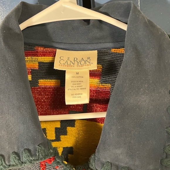 Gorgeous vintage patterned women’s jacket - Picture 6 of 6